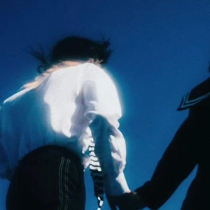 爸爸和女儿玩屁股视频大全
